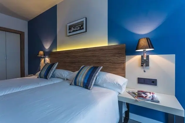 Üç Kişilik Oda (2 Adults + 1 Child)