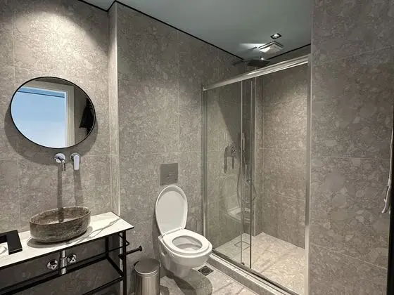 Tek Büyük Yataklı Oda