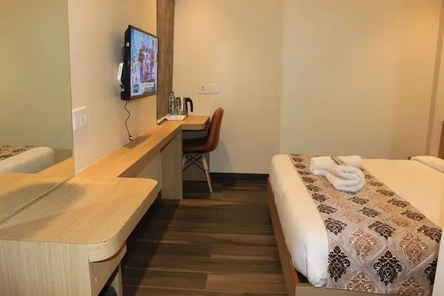 Deluxe Dört Kişilik Oda, Birden Çok Yatak Odası, Sigara İçilebilir