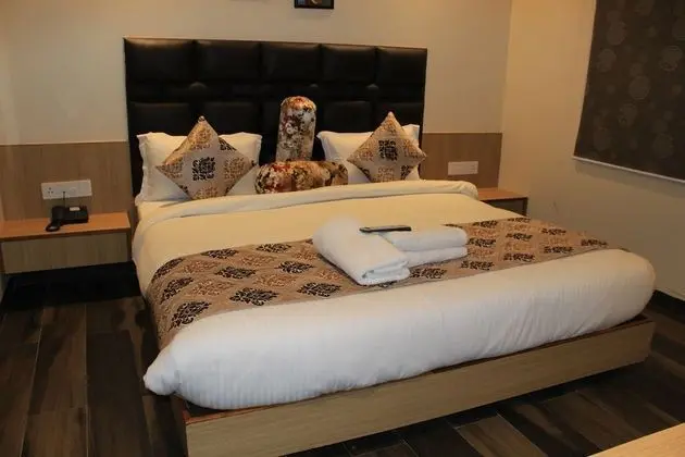 Deluxe Dört Kişilik Oda, Birden Çok Yatak Odası, Sigara İçilebilir
