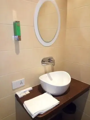 Deluxe Dört Kişilik Oda, Birden Çok Yatak Odası, Sigara İçilebilir
