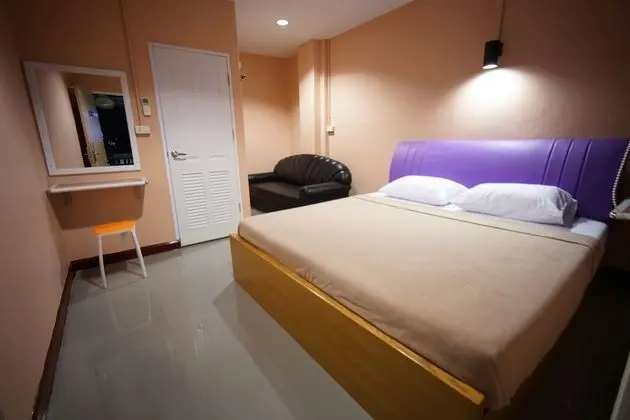 Deluxe Double Room with Private Bathroom
