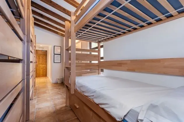 Ortak Ranzalı Oda, Ortak Banyo (1 bed in a 10 bed dorm)