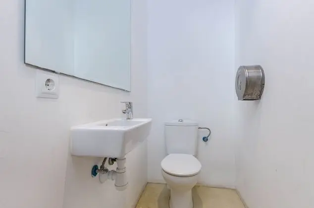 Ortak Ranzalı Oda, Ortak Banyo (1 bed in a 8 bed dorm)