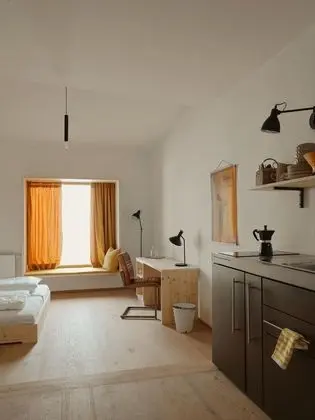 Deluxe Stüdyo
