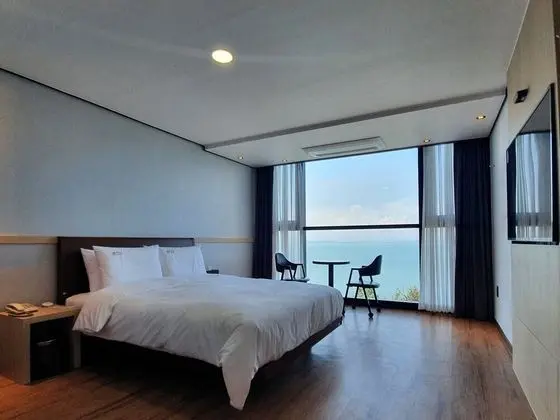 Standard Oda, Sigara İçilmez, Okyanus Manzaralı