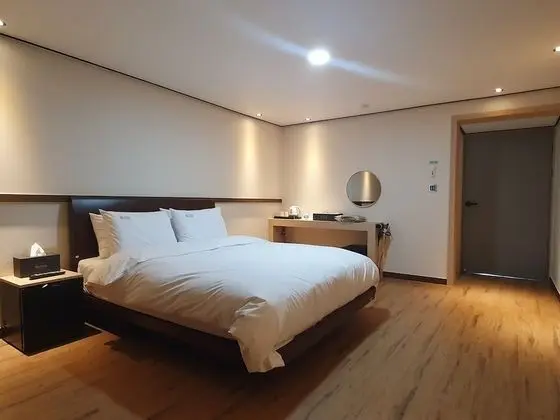 Standard Oda, Sigara İçilmez, Okyanus Manzaralı