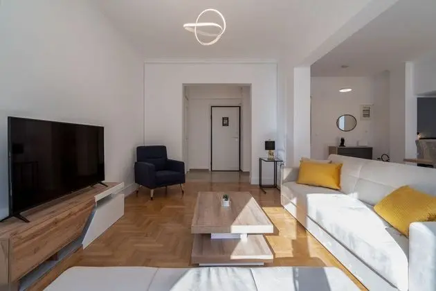 Design Tek Büyük Yataklı Oda