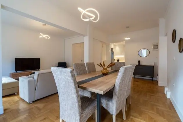 Design Tek Büyük Yataklı Oda