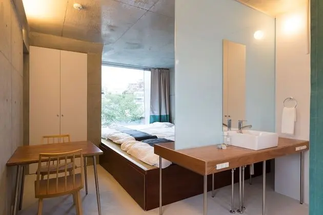 Üç Kişilik Oda, Teras (Room #4)