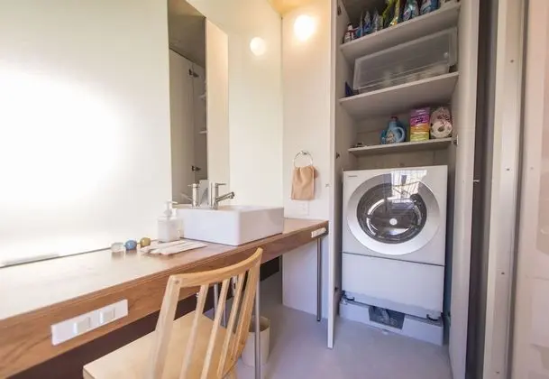 Üç Kişilik Oda, Teras (Room #4)