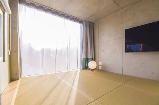 Üç Kişilik Oda, Teras (Room #5)