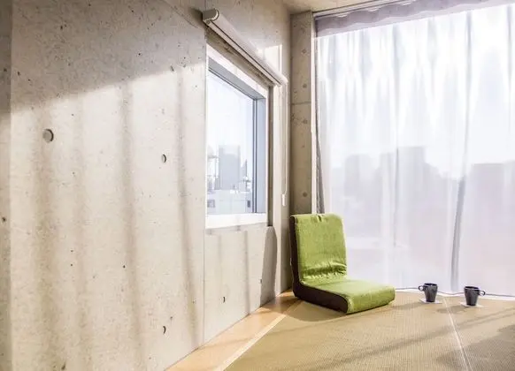 Üç Kişilik Oda, Teras (Room #5)