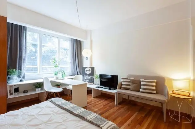 Oda, 1 Çift Kişilik Yatak, Sigara İçilmez