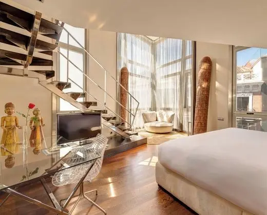 Çatı Katı (Loft)