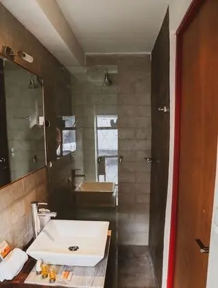 Oda, 1 En Büyük (King) Boy Yatak, Sigara İçilmez