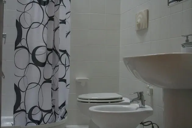 Standard Tek Kişilik Oda, Avlu Manzaralı