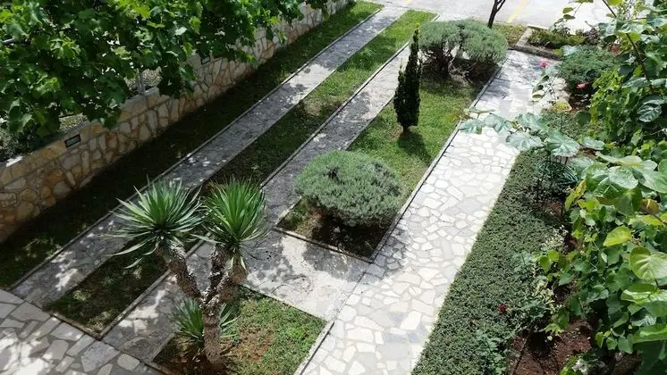 Apart Daire, Balkon