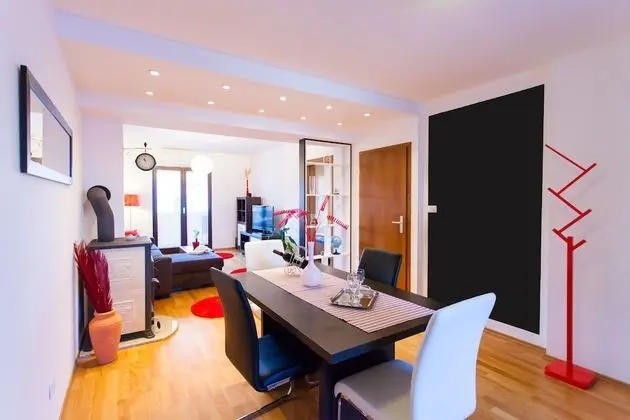 Standard Apart Daire, Balkon