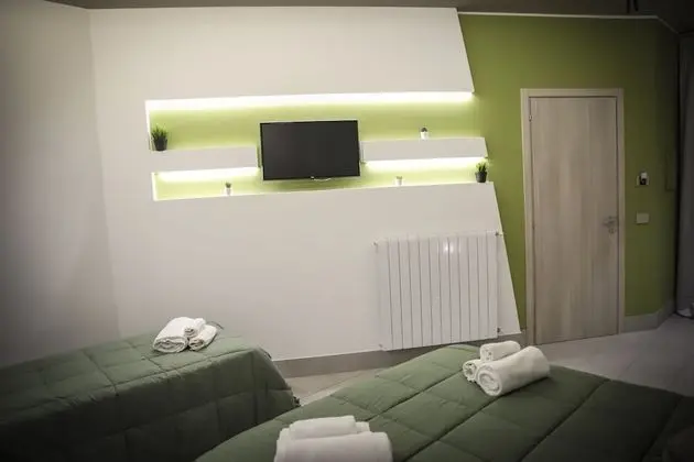 Üç Kişilik Oda (Smeraldo)