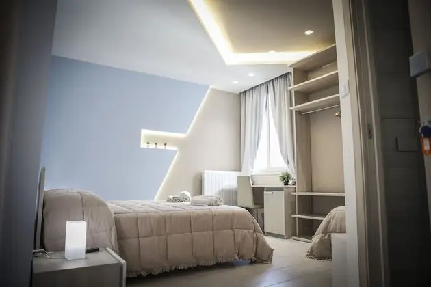 Üç Kişilik Oda (Zaffiro)