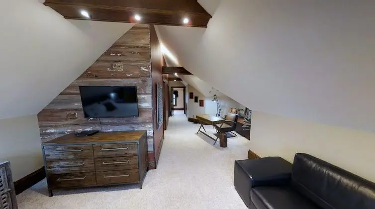 Ev, Birden Çok Yatak (Urban Retreat)