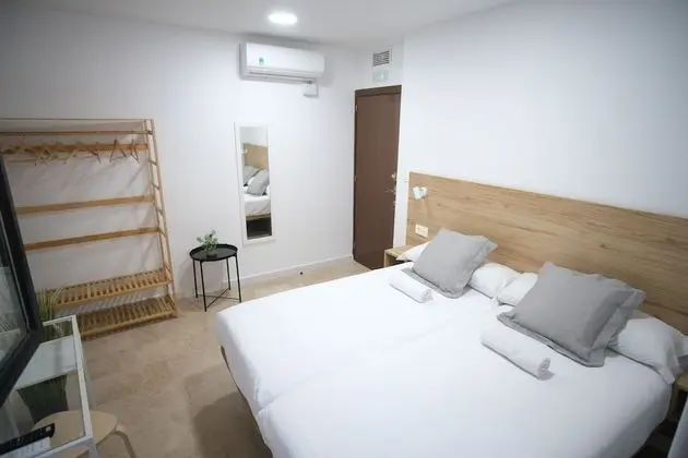 Standard Tek Büyük Yataklı Oda, Sigara İçilmez, Ortak Banyo