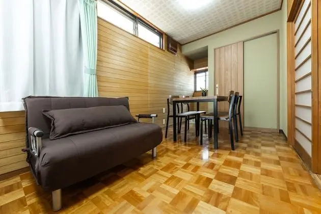 Oda, Sigara İçilmez, Balkon (2nd Floor)