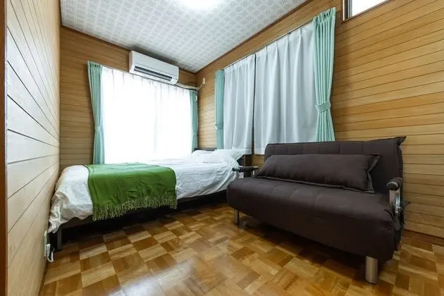 Oda, Sigara İçilmez, Balkon (2nd Floor)