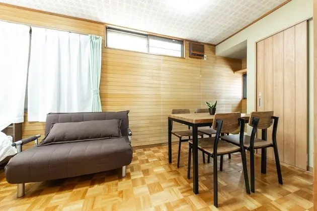 Oda, Sigara İçilmez, Balkon (2nd Floor)