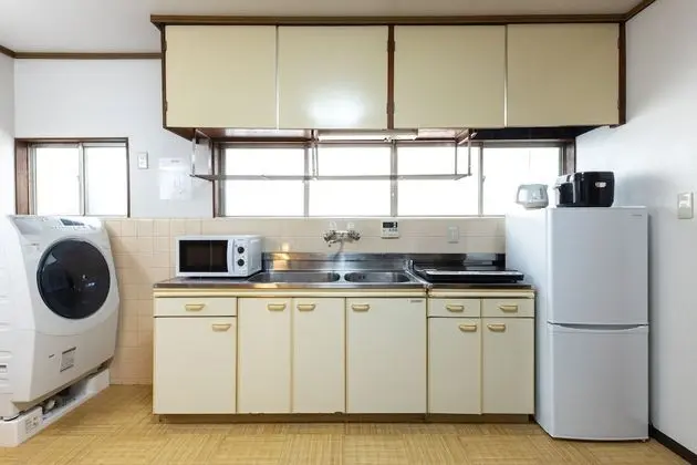 Oda, Sigara İçilmez, Zemin Kat (Dining Kitchen.)