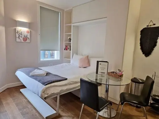 Deluxe Stüdyo, 1 Çift Kişilik Yatak, Küvet