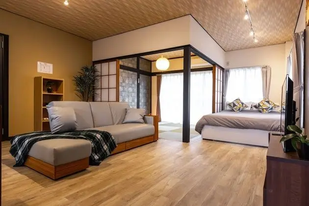 Stüdyo, Sigara İçilmez (2nd Floor)