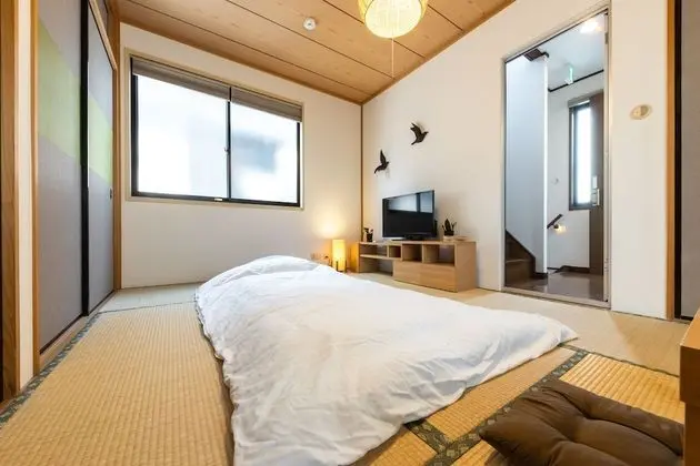Ev, Sigara İçilmez (Private Vacation Home)