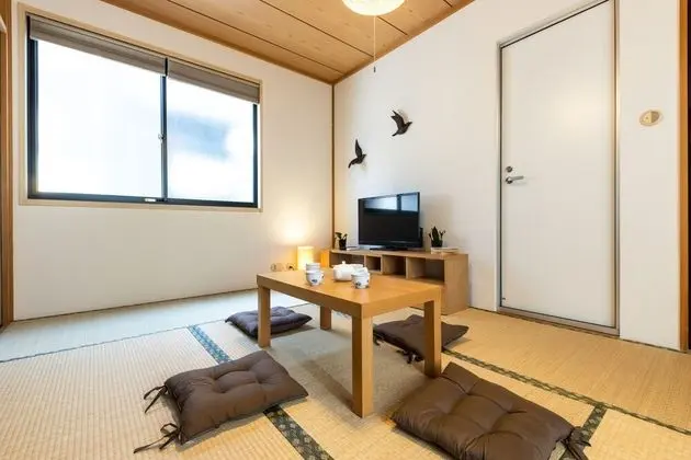 Ev, Sigara İçilmez (Private Vacation Home)