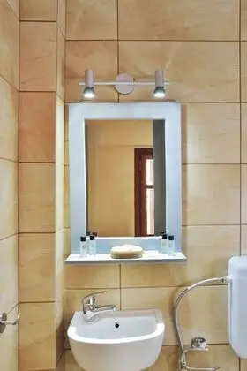 Tek Büyük Yataklı Oda, Balkon (manos no:3)