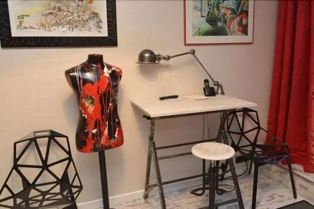 Deluxe Tek Büyük Yataklı Oda (Atelier)