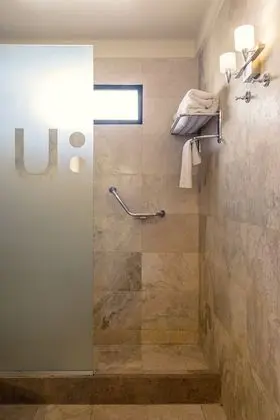 Süit, 1 Büyük (Queen) Boy Yatak