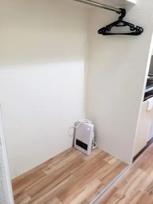 Tek Büyük Yataklı Oda, Sigara İçilebilir