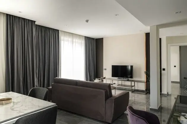 Çatı Katı Süiti (Penthouse)