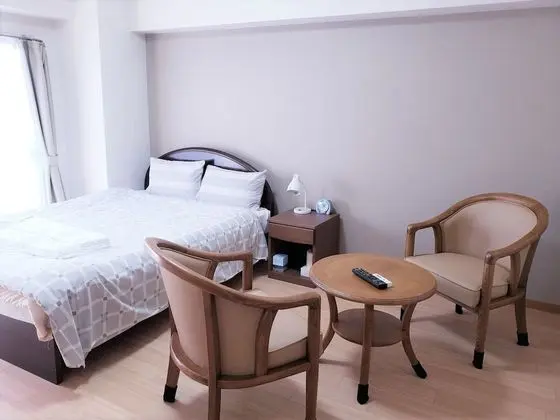 Tek Büyük Yataklı Oda, Sigara İçilebilir