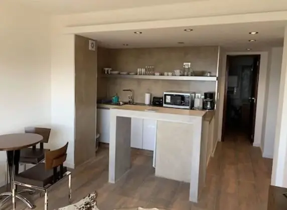 Apart Daire, Şehir Manzaralı (301)