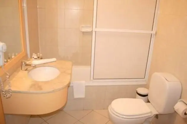 Executive Tek Büyük Yataklı Oda