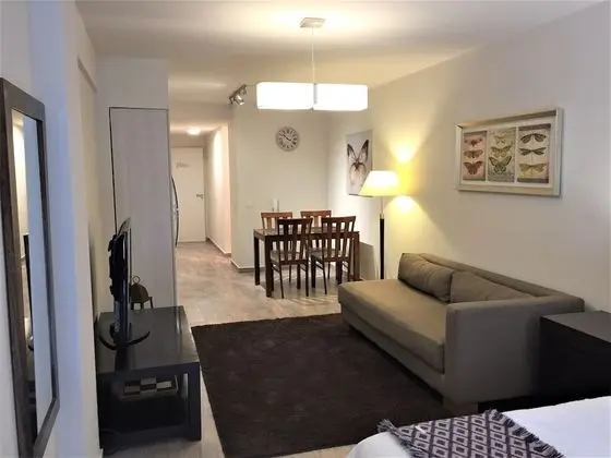 Senior Stüdyo, 1 Büyük (Queen) Boy Yatak ve Çekyat (103)