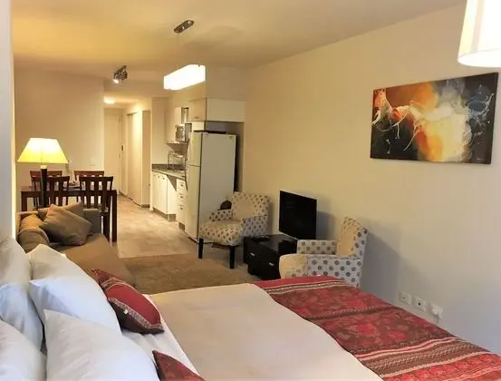 Senior Stüdyo, 1 Büyük (Queen) Boy Yatak ve Çekyat (105)