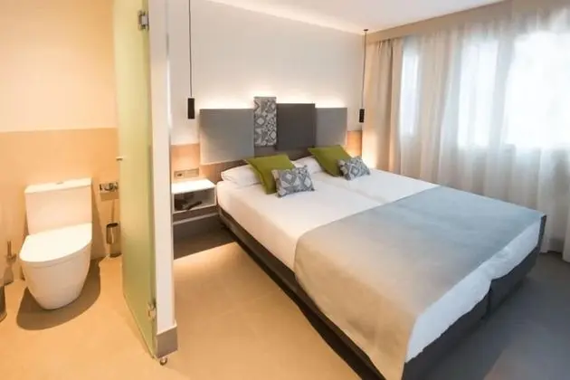 Superior Tek Büyük Yataklı Oda