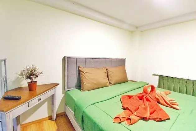 Deluxe Tek Büyük Yataklı Oda, Bahçe Manzaralı