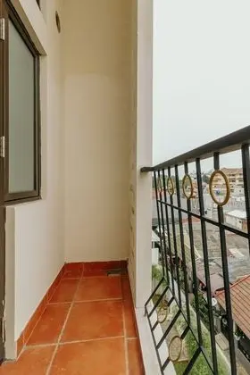 Executive Tek Büyük Yataklı Oda, Balkon, Bahçe Manzaralı