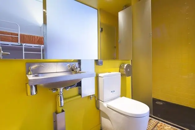 Ortak Ranzalı Oda, Karma Ranzalı Oda (10 Bed Dorm)