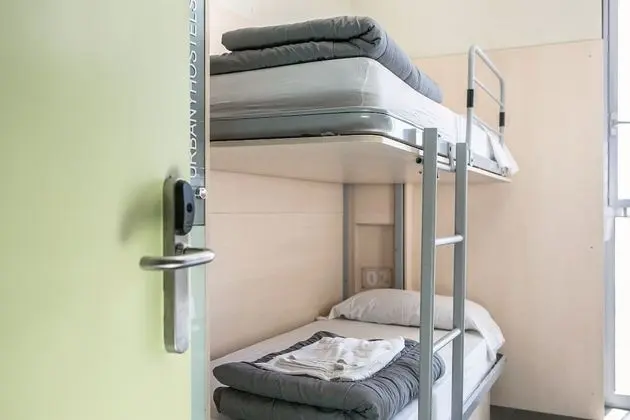 Ortak Ranzalı Oda, Karma Ranzalı Oda (4 Bed Dorm)